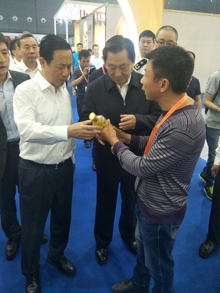 银河集团官网,油茶莳植生产加工销售,植物油莳植生产加工销售